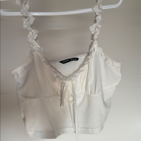 White ruffled tank top with tie in the front - Picture 1 of 2